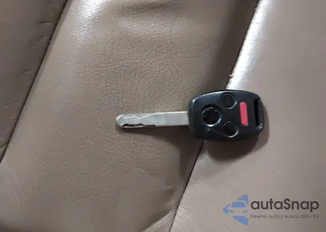 2005 Honda Accord 2.4 Ex from USA, damaged, VIN 1HGCM56855A084458